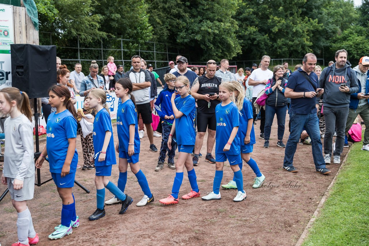 Bild 303 - Loewinnen Cup